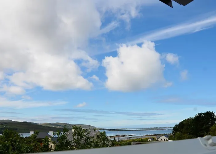 Inisean Ocean View Bed & Breakfast 4*